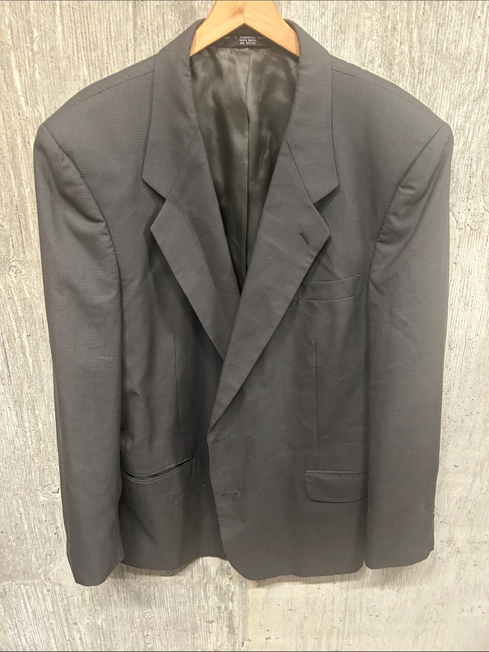 Jones New York Marshall Fields Charcoal Gray Men's Sport Coat 100% Wool 46R